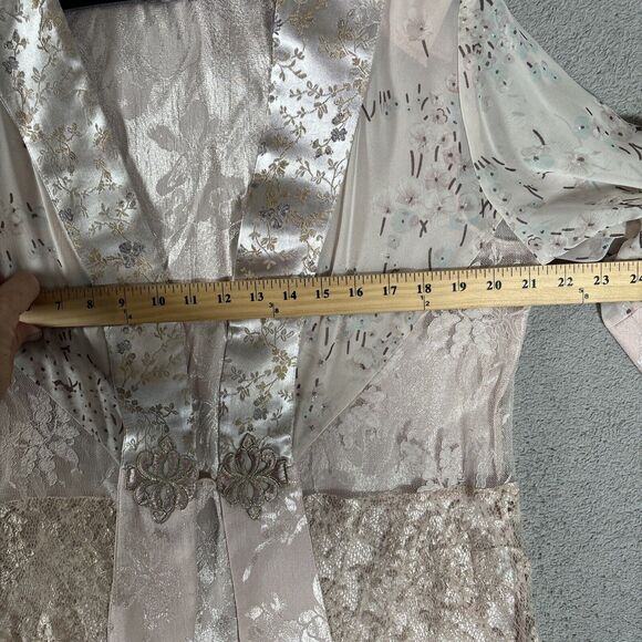 Vintage‎ Studio VK Blouse Kimono Women’s Size M Sheer Floral Lace Coquette Style - Picture 8 of 14